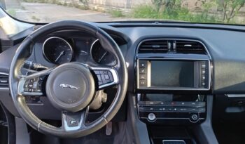 Jaguar f-pace completo