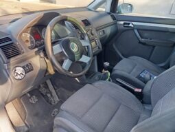 VOLKSWAGEN-Touran Versione 2.0 TDI 136CV Trendline