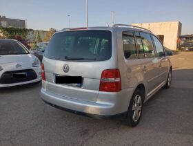 VOLKSWAGEN-Touran Versione 2.0 TDI 136CV Trendline
