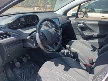 PEUGEOT 208 1o serie PureTech Allure
