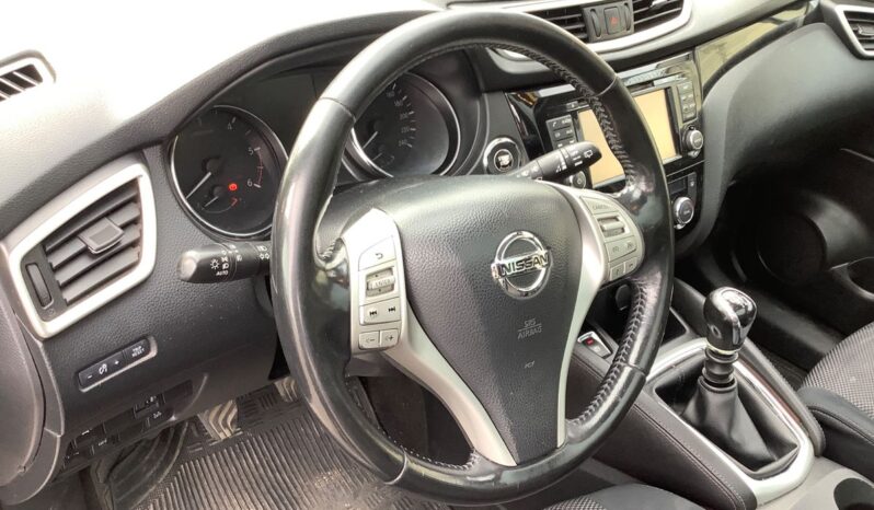 Nissan Qashqai 1.5 Turbodiesel 360 pieno
